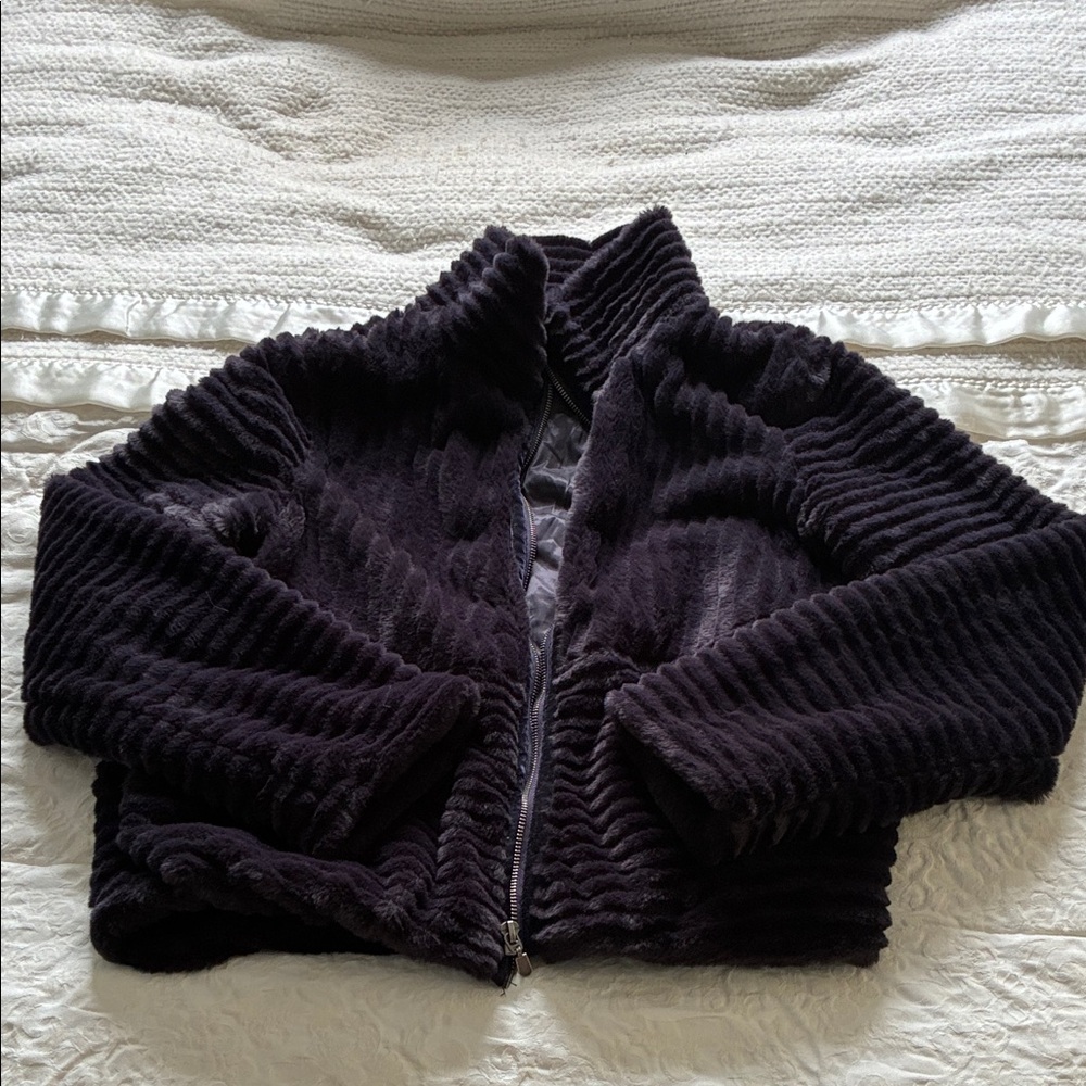 Tahari Dark Gray/navy faux fur Jacket